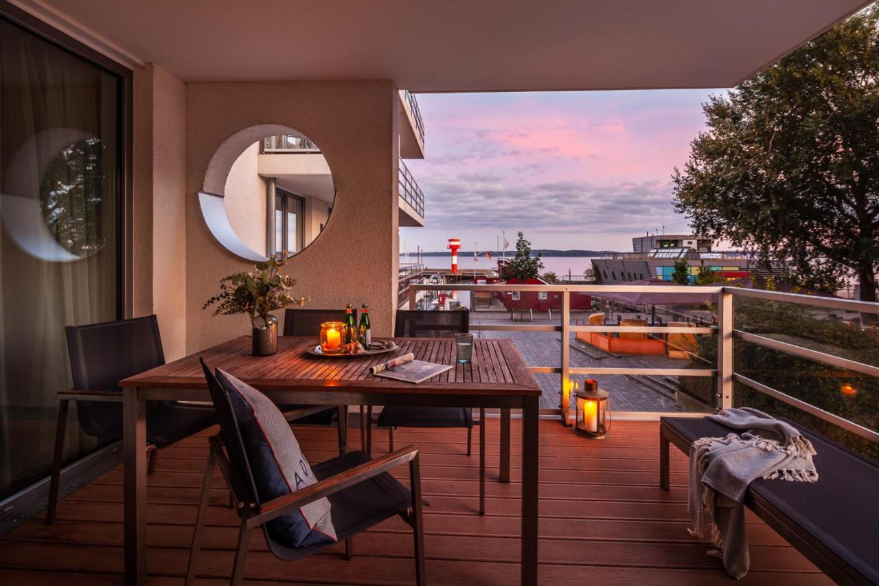 Apartmenthaus Hafenspitze Ap 5 - "Am Yachthafen 5" - Blickrichtung Offenes Meerstrandpromenade Eckernförde Dış mekan fotoğraf